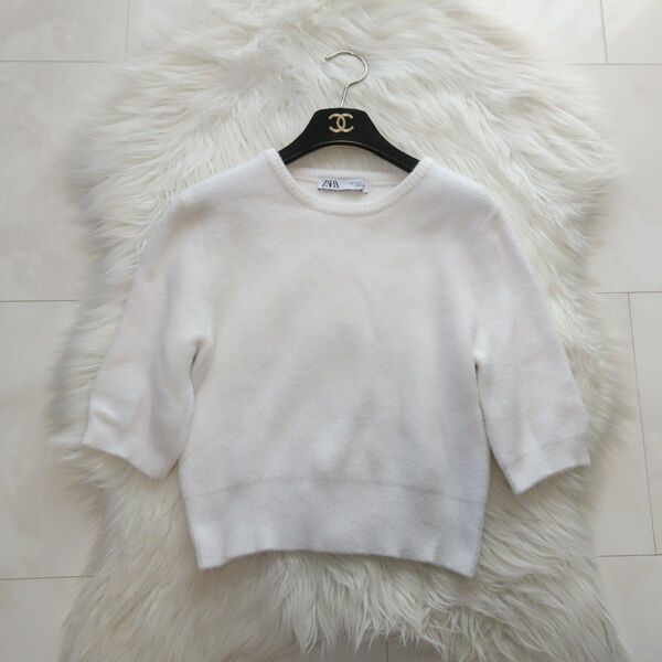 ZARA ふわふわニットトップス