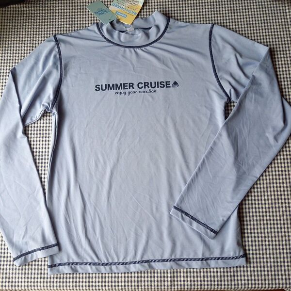 新品 RASH GUARD 長袖ラッシュガード 水色 140㎝