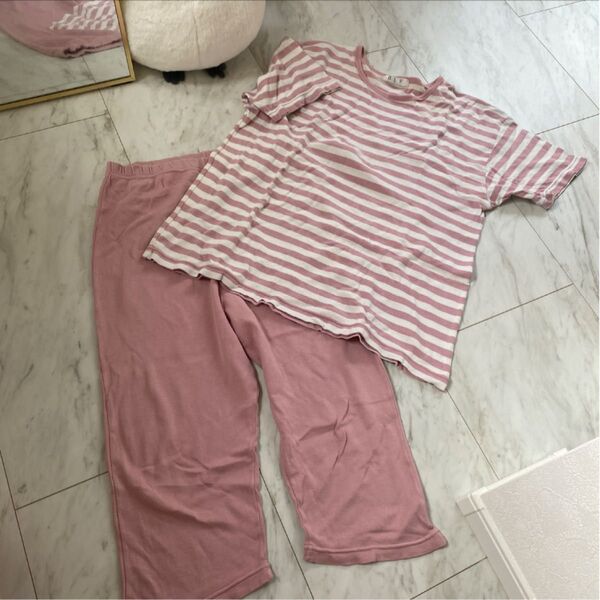 【早い者勝ち】半袖Tシャツ 7分丈ズボン 綿100% 上下セット!ルームウェア