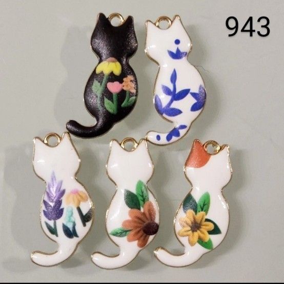 【943】☆1セット5こ入り☆猫チャーム☆400円商品よりどり5つで1000円対象商品