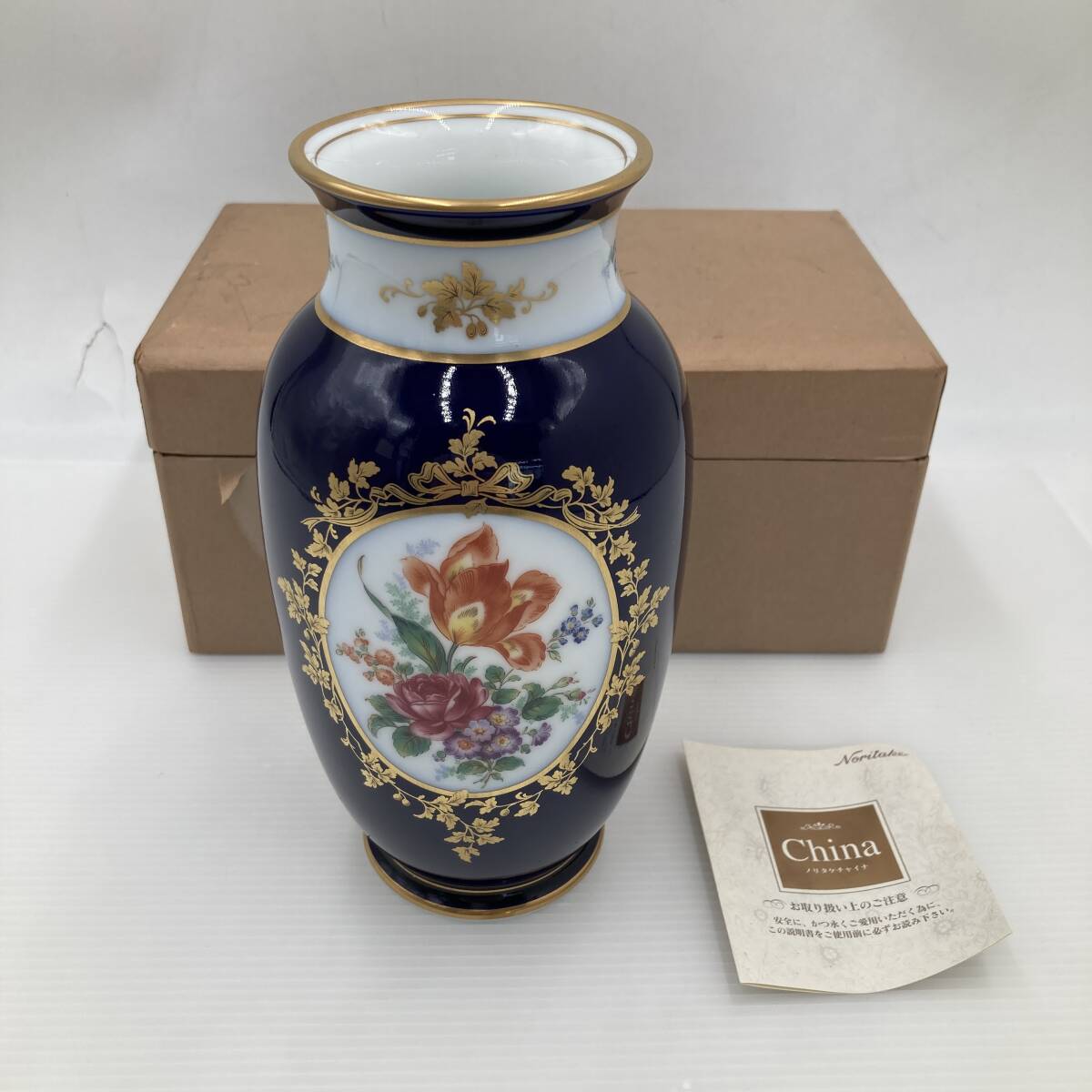 ノリタケ スタジオコレクション 高さ 36cm 白牡丹 花瓶 金彩 特大 Yahoo!オークション -「noritake ノリタケ スタジオコレクション