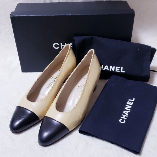 シャネル CHANEL ベージュ ブラック パンプス フラットシューズ 36C ヒール レザー バイカラー