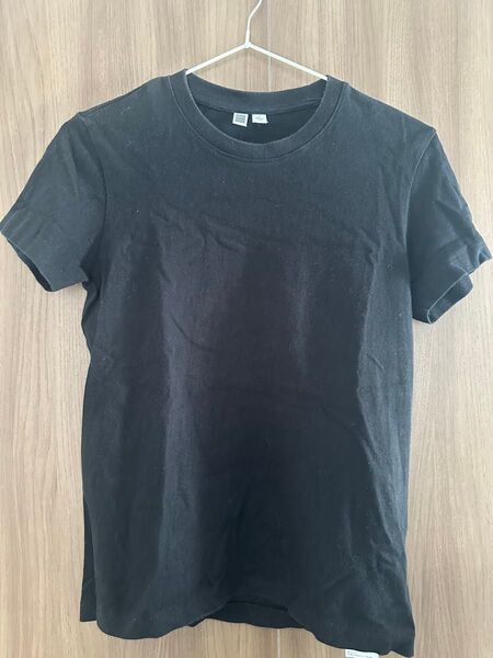 ユニクロ UT Tシャツ コットン 綿/ブラック 黒 Mサイズ UNIQLO 半袖Tシャツ 無地