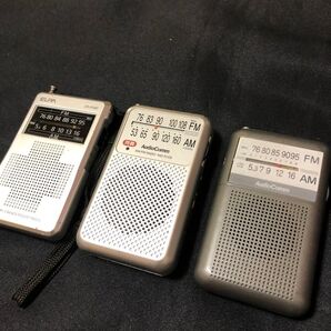 E15早い物勝ち!ポータブルラジオ3点
