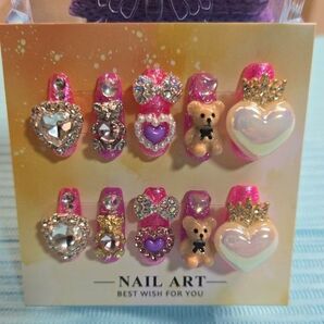 キッズネイル 蛍光ピンクラメ ピンクよりパープルラメ