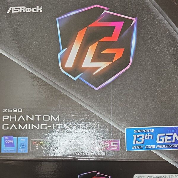 Z690 Phantom Gaming-ITX/TB4