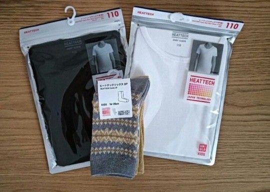 ユニクロ ヒートテック 肌着 半袖 2着 + ヒートテックソックス セット UNIQLO サイズ110 靴下 16-20cm