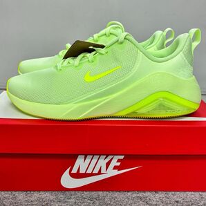 新品 NIKE ナイキ ランニングシューズ スニーカー 25.5