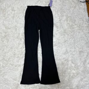未使用品 リブニットフレアパンツ ブラック L サイズ ウエスト総ゴム69〜77