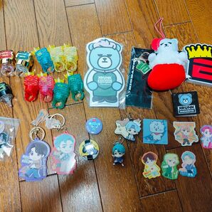 BIGBANG BTS フラッシュリング キーホルダー ステッカー まとめ売り