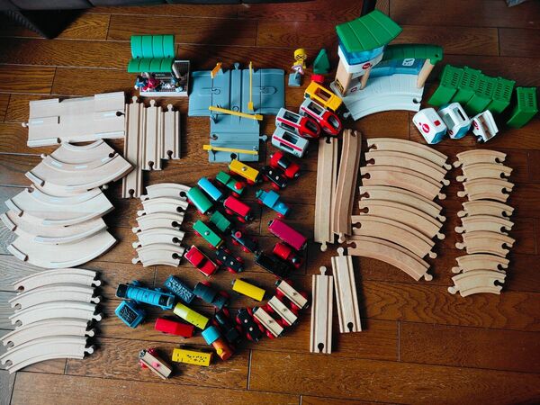 BRIO ブリオ エアポート 木製 車両 鉄道 電車 おもちゃ レール まとめ売り