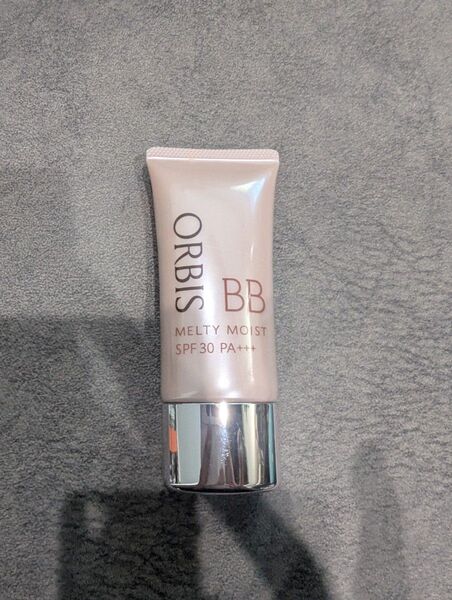 ORBIS メルティモイストBB ナチュラルベージュ SPF30 PA+++