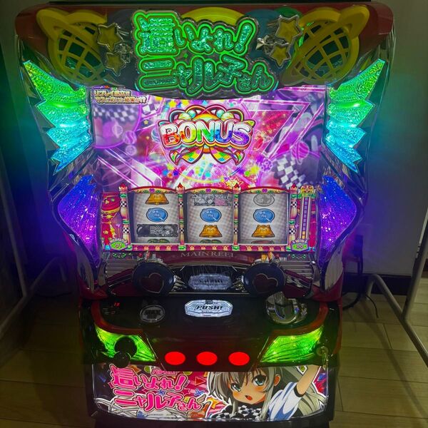 送料無料 這いよれ!ニャル子さん ボリューム・コイン不要機付き スロット実機