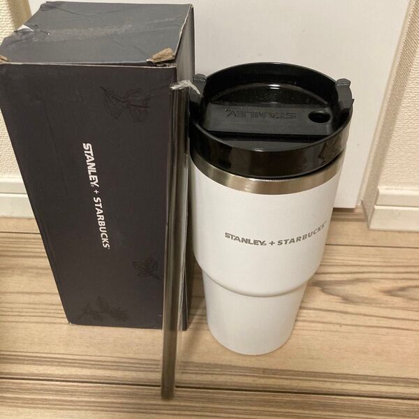 スタバ starbuck スターバックス タンブラー スタンレー スカイ 白 591ml
