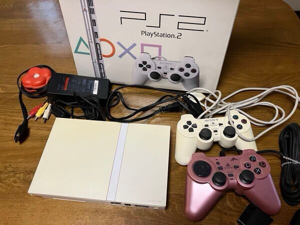 PlayStation2 本体 ソフト7本セット プレイステーション2 PS2 ホワイト SCPH-77000 縦置スタンド