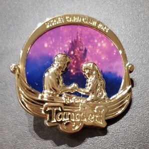 ディズニー JCBカード ラプンツェル ピンバッチ 目立つ汚れなし