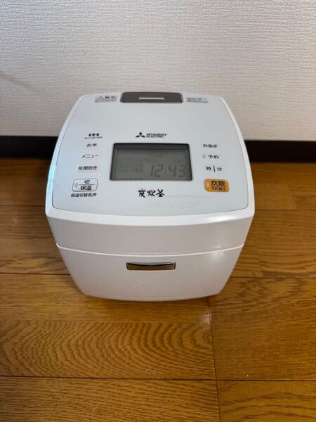 三菱電機 IHジャー炊飯器 備長炭炭炊釜 5.5合炊き ピュアホワイト