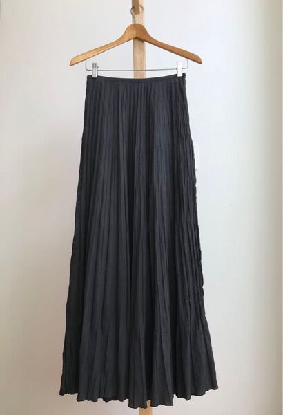 《即日発送》# SACRA ダークグレープリーツロングスカート