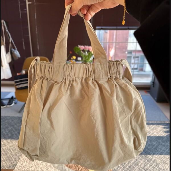 【mal.rerere購入】新品 ナイロンバッグ/ベージュ