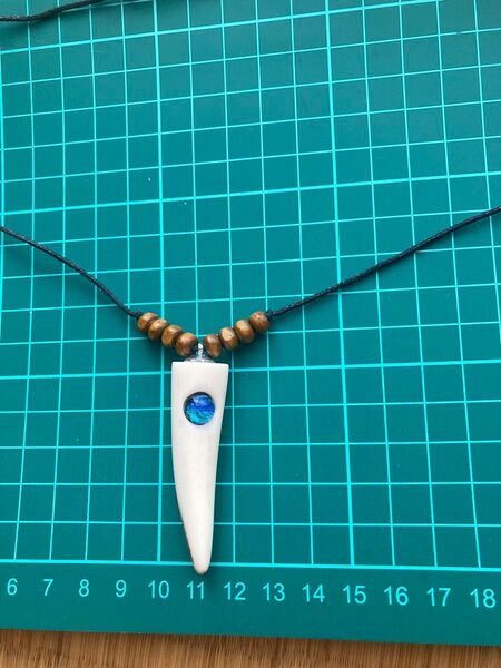 ハンドメイド ネックレス 鹿の角 ホタルガラス