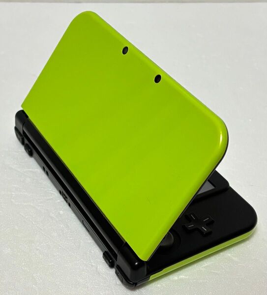 Newニンテンドー3DS LL ライム/ブラック