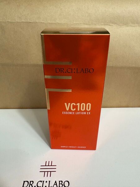 ドクターシーラボ VC100エッセンスローションEXR 内容量150mlサンプル1点付き