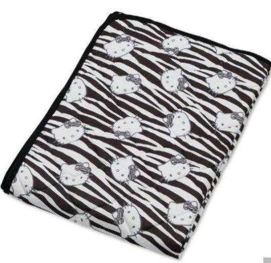 【完売品】アベイル キティ ゼブラ柄 敷パッド シングル 100× 205