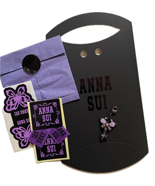 ANNA SUI アナスイチャーム