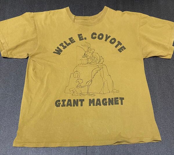 ワイリーコヨーテ ロードランナー ルーニーテューンズTシャツ
