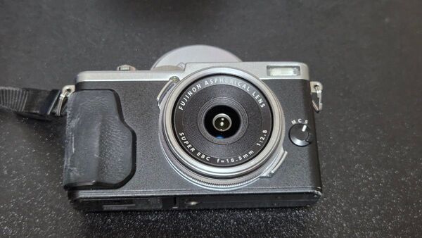 【タイムセール】FUJIFILM X70 シルバー(一部難アリ品)
