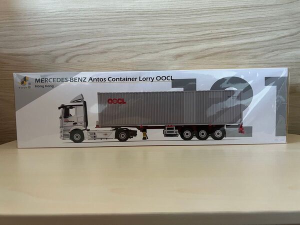タイニー TINY 1/64 メルセデス ベンツ アクトロス 40ftコンテナ OOCL トレーラー ミニカー