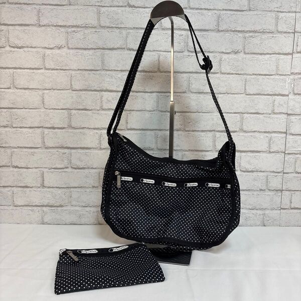 LeSportsac レスポートサック ショルダーバッグ ポーチ付き ドット柄 ブラック 黒 白 水玉 斜め掛けショルダー 軽量