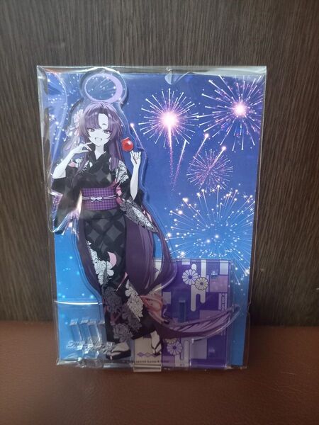 勘解由小路ユカリ ポストカード付アクリルスタンド まねきねこ ブルーアーカイブ ブルアカ アクスタ アクリルフィギュア