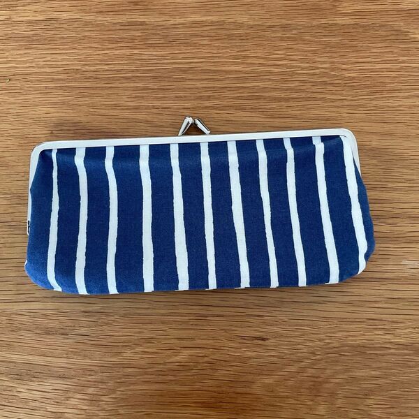 マリメッコmarimekko がま口 ポーチ ペンケース