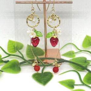 NO.903 ハンドメイド☆ピアスorイヤリング(フック変更無料!)