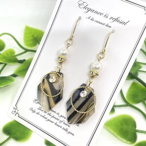 NO.904 ハンドメイド☆ピアスorイヤリング(フック変更無料!)