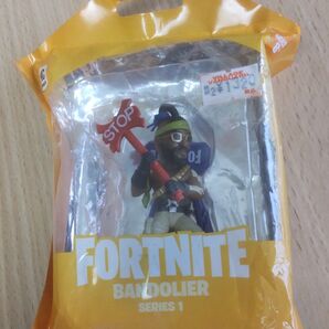 FORTNITE BANDOLIER SERIES 1 フィギュア