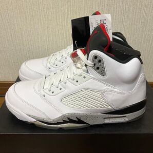 新品 Air Jordan 5 Retro ホワイト/ユニバーシティレッド サイズ9