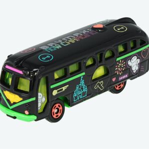 【新品】トミカ*リゾートクルーザー*ベイマックス*カラフル ネオン*ディズニーリゾート