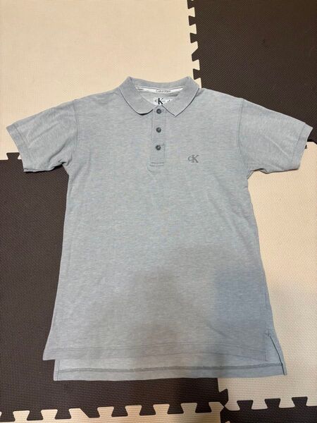 Calvin Klein jeansグレー ポロシャツ ワンポイントロゴ