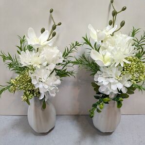 Q-3 仏花*お供え花(一対二束) ホワイト造花アレンジメント