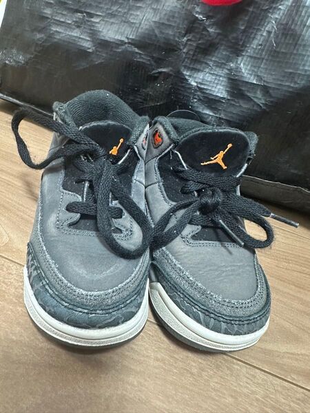 NIKE AIR JORDAN 3 RETRO 15cm ブラック