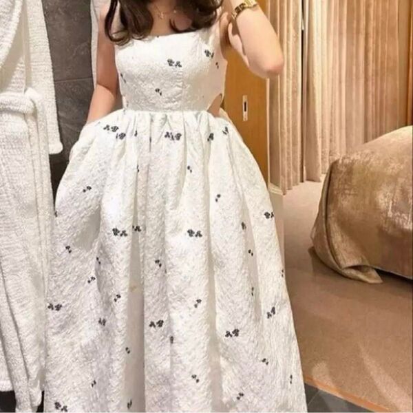 【即日発送】Bibiy.(ビビィ) B. BLOOMY DRESS