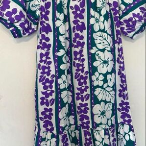 ROYALCREATIONS HAWAIIフラダンス衣装 ハイビスカス柄ドレス