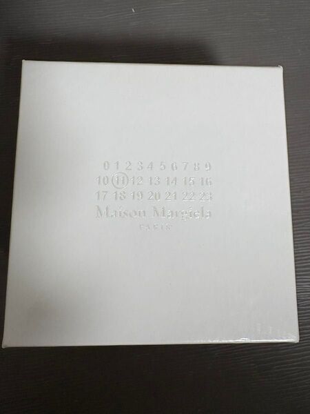 メゾンマルジェラ Maison Margiela ナンバーリング カフ ブレスレット