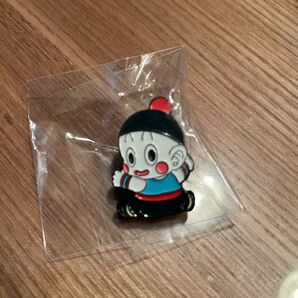 エナメルピンバッジ
