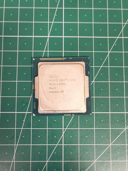 cpu intel i7 4790 動作確認済み 第4世代 lga1150