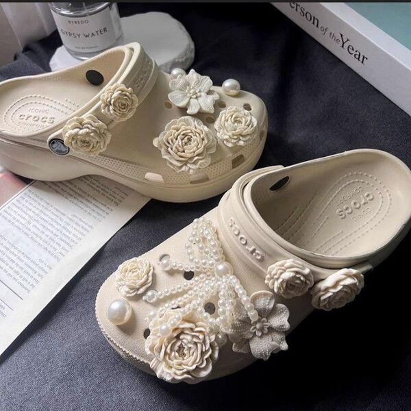 ジビッツ クロックス パール リボン 薔薇 ホワイト 14点セット Crocs フラワー デコレーション サンダル