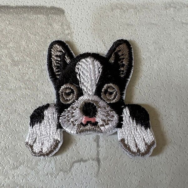 犬 刺繍 アイロンワッペン ボストンテリア1枚 アップリケ handmade