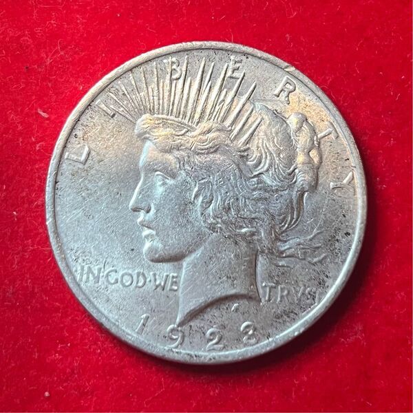 アメリカ LIBERTY リバティコイン 1923年 ピースダラー イーグル 1ドル銀貨 外国銭 硬貨 アンティーク コイン
